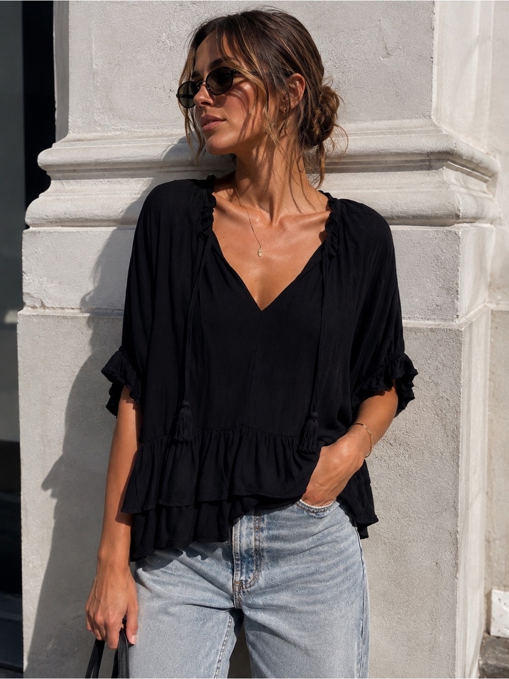 Umgee Black Linen Blend Tassel Tie Blouse L